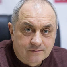 Виктор Андриенко