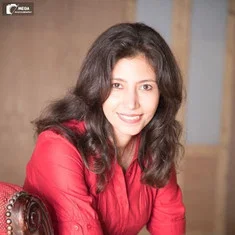 Neveen El Touny