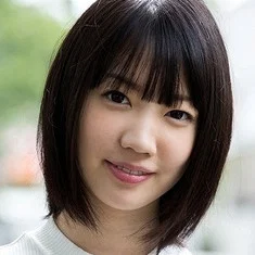 Koharu Suzuki