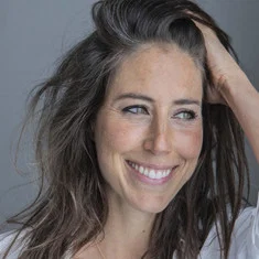 Iris Hond