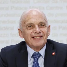 Ueli Maurer