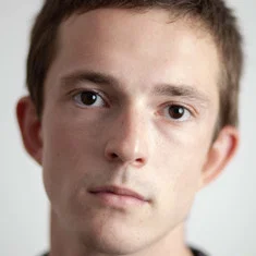 Jonathan Stolze