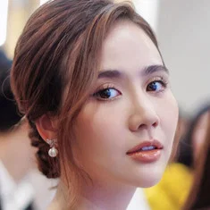 Huyền Lizzie