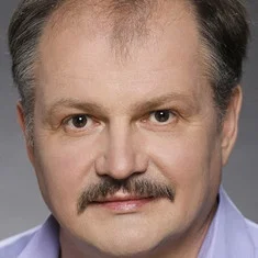 Владимир Николаенко