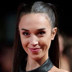 Maggie García