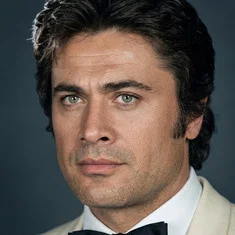 Cüneyt Arkın