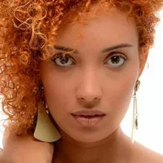Jennyfer Caldas