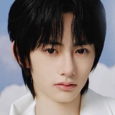 Shen Yifeng