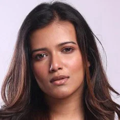 Ayendri Lavnia Roy