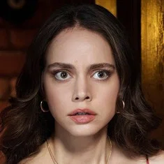Elif Uslusoy