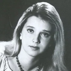 Елена Антонова