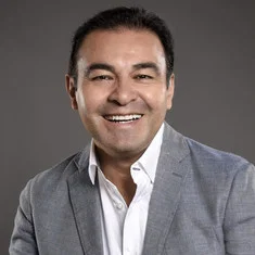Mario Castañeda