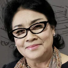 Anna Mathovani