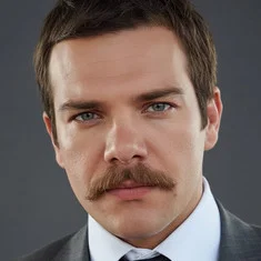 Tolga Karel