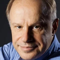 Авангард Леонтьев