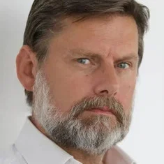 Ховард Найтинголл