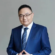 Zhenyu Luo