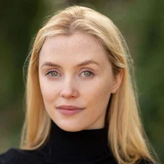 Anouk van Laake