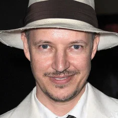 Tom Six
