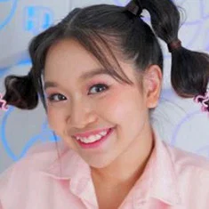 Preem Petchpiangpo Seuasuwan