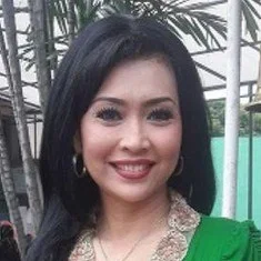 Ratna Listy