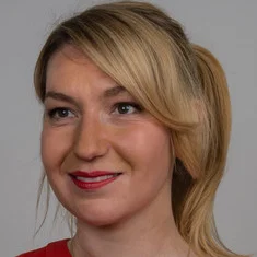 Julia Jelinek