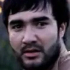 Камолбек Бобоназаров