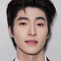 Blue Pongtiwat Tan