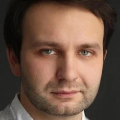 Игорь Колесников