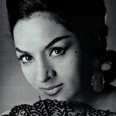 Lola Flores