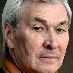 Владимир Артемов