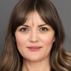 Lara Phillips