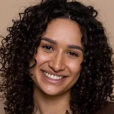 Amijé Roos van der Laan