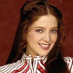Adela Noriega