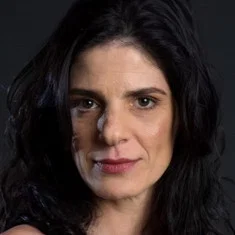 Isabel Guéron