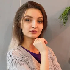 Yana Guzanova