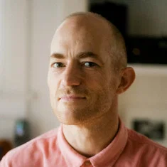 Tomas Leach