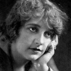 Dolly Larkin