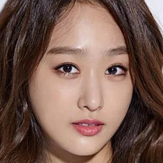 Han Yoo-yi