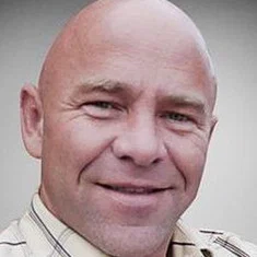 Dominic Littlewood