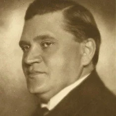 Михаил Тарханов