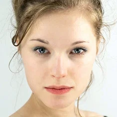 Esther Wahl