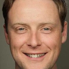 Stephen Ashfield