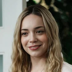 Cosette Hatch
