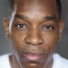 Syrus Lowe