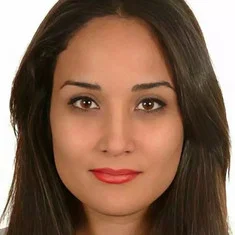 Paula Cobo