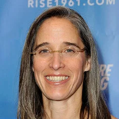 Lisa Lax