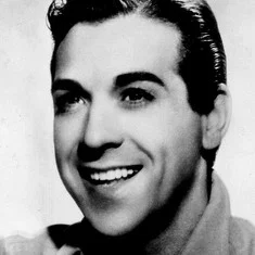 Luis Mariano