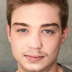 Tom Hoßbach