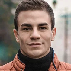 Dino Bajrović